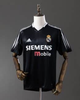 חולצת חוץ ריאל מדריד עונת 2004/2005