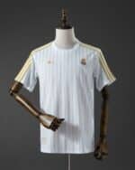 ריאל מדריד חולצת Terrace Icons צבע לבן זהב