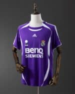 חולצה שלישית ריאל מדריד עונת 2006/2007