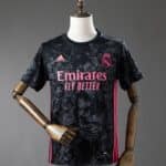 חולצה שלישית ריאל מדריד עונת 2020/2021