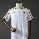 חולצת Terrace Icons סנגל צבע לבן