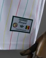 חולצת Terrace Icons סנגל צבע לבן