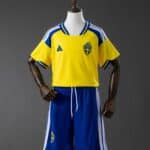 סט ילדים מדי בית שוודיה מונדיאל 2026