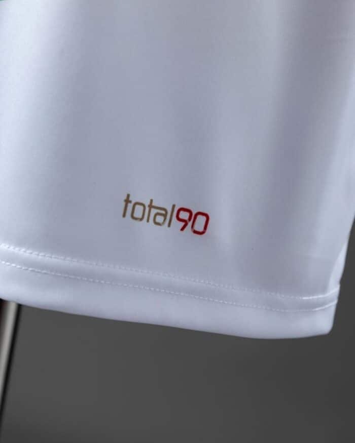 חולצת Total 90 צבע לבן