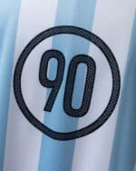 חולצת Total 90 צבע כחול לבן