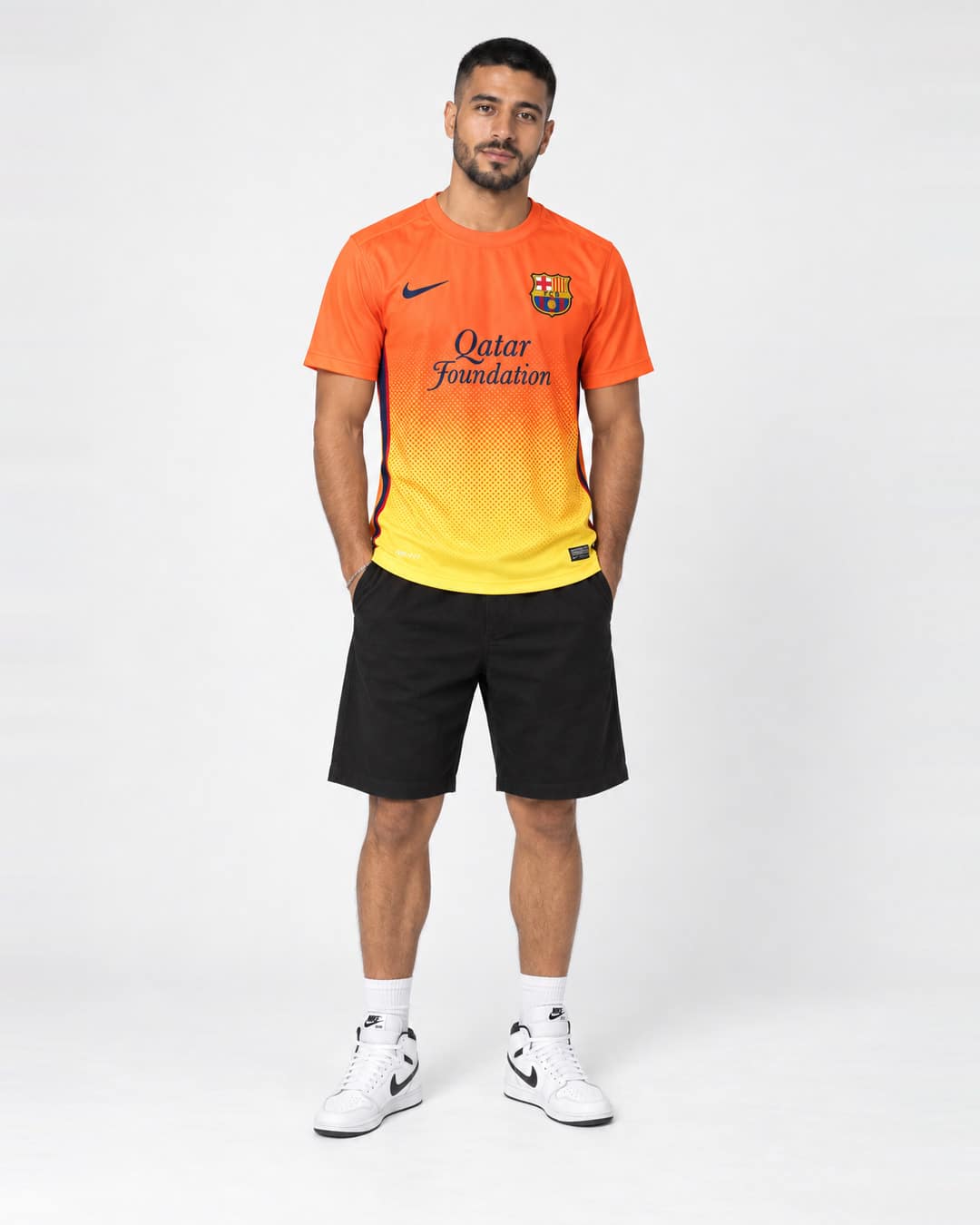 Barcelona Away Jersey 2012-2013 (model) חולצת חוץ ברצלונה עונת 2012/2013 – תמונה 1