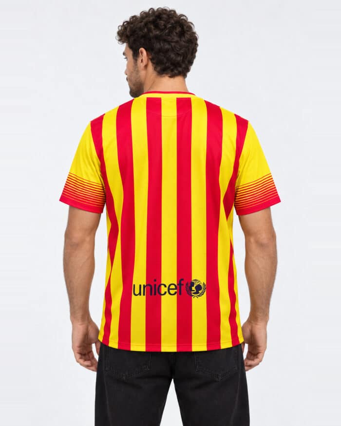⁦חולצת חוץ ברצלונה עונת 2013/2014⁩ – תמונה ⁦2⁩