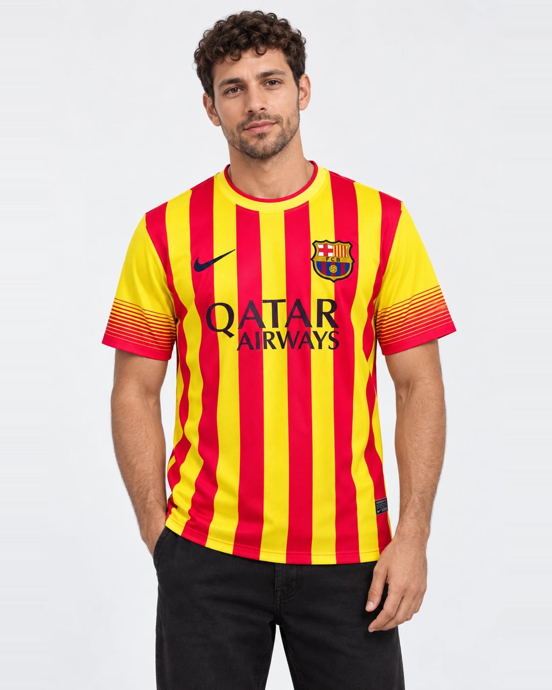 Barcelona Away Jersey 2013-2014 (model) חולצת חוץ ברצלונה עונת 2013/2014 – תמונה 1