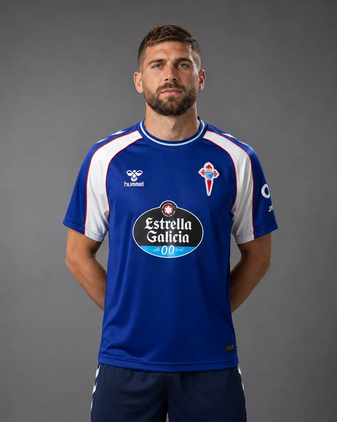 Celta-Vigo-Away-26_27-model חולצת חוץ סלטה ויגו עונת 2026/2027