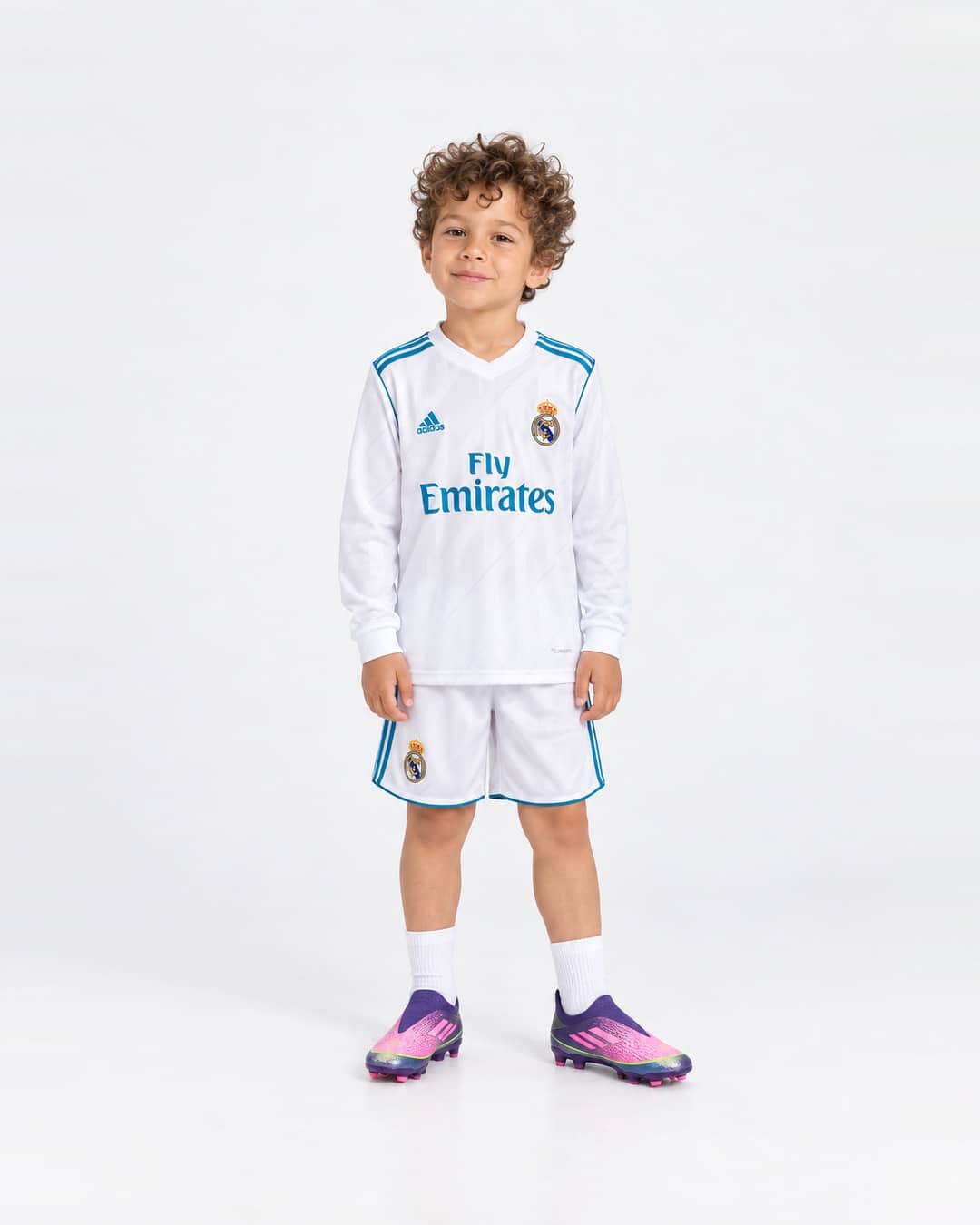 Real Madrid Home Kit 2017-2018 Long Sleeve Kids (model) סט ילדים ארוך מדי בית ריאל מדריד עונת 2017/2018 – תמונה 1